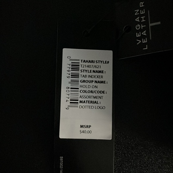 Tahari RFID wallet NWT - Picture 5 of 5